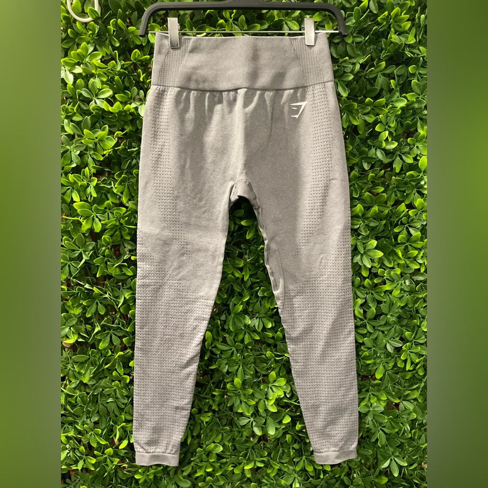 Gymshark Gray Leggings Size Medium